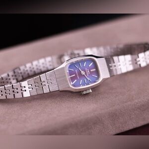 Vintage 1970s Technos Gem Lady [Manual-Winding] P4D0650 Women’s Watch,Swiss-Made